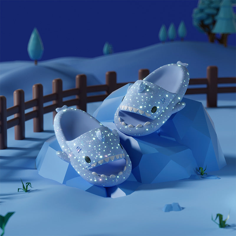 Haifisch-Pantoffeln mit Sternennacht-Lichtdesign, Badezimmerpantoffeln für Paare, Hausschuhe für Frauen