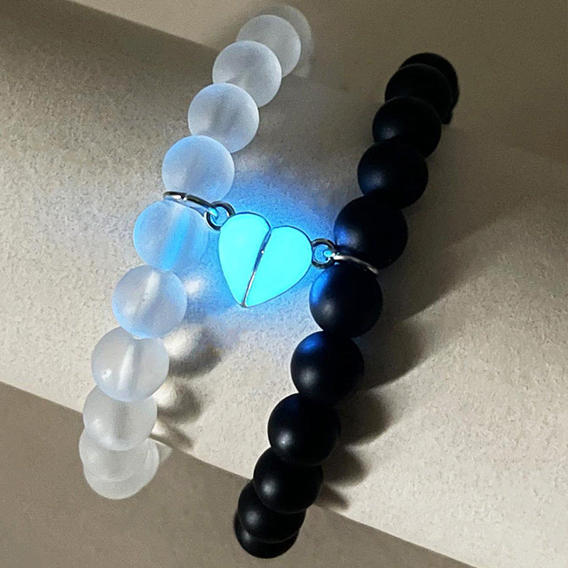 Handmade crown bead charm bracelet, glow-in-the-dark heart, glow-in-the-dark partner bracelet for lovers, men and women, fluorescent gift