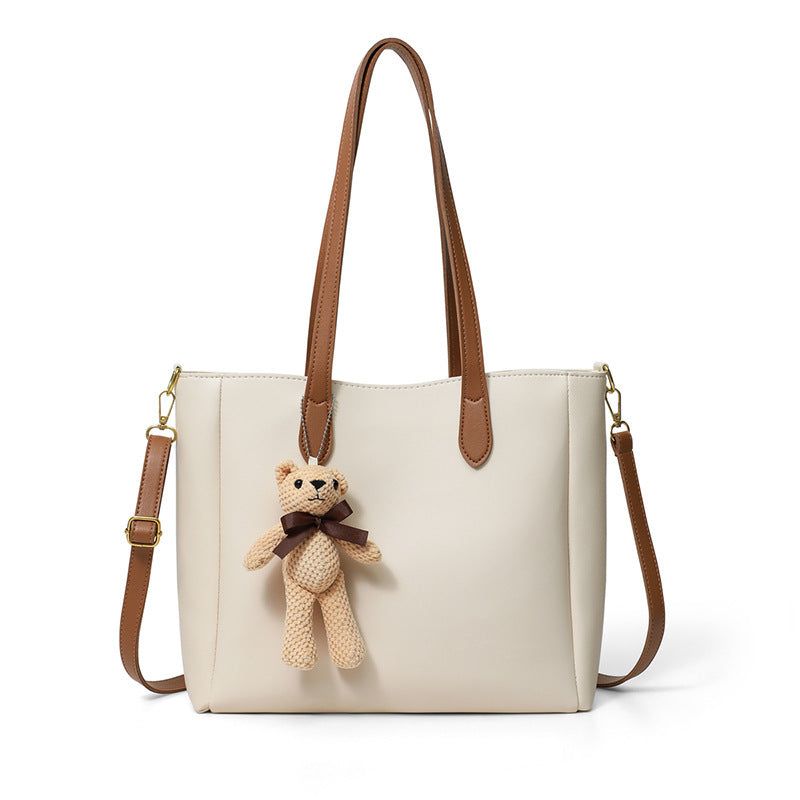 Large capacity shoulder bag made of genuine leather