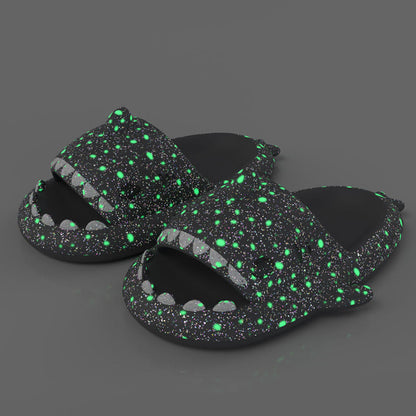 Haifisch-Pantoffeln mit Sternennacht-Lichtdesign, Badezimmerpantoffeln für Paare, Hausschuhe für Frauen