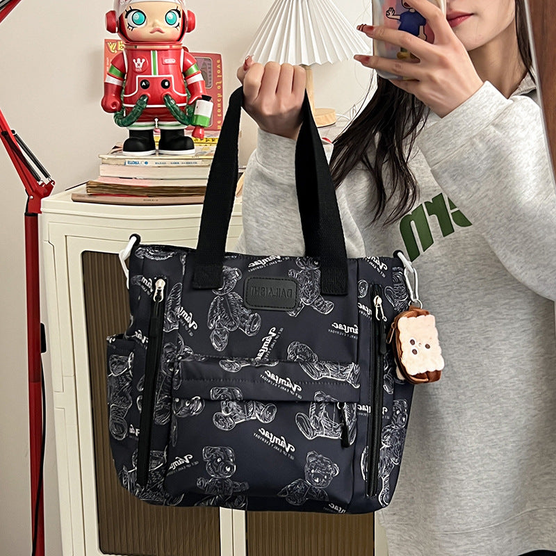 Bear Print Große Kapazität Multi-Pocket Tote Bag Umhängetasche Crossbody Leicht zum Ausgehen Handtasche